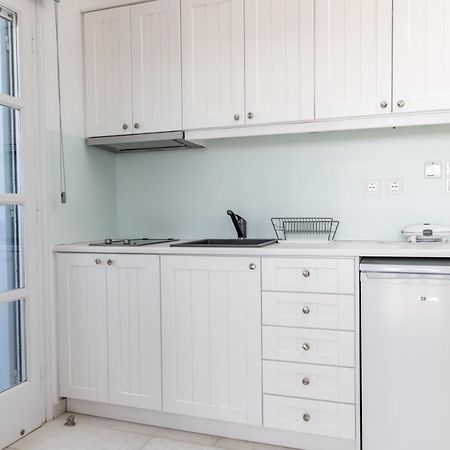 Glyfada Studio With Sea View Кастраки Экстерьер фото